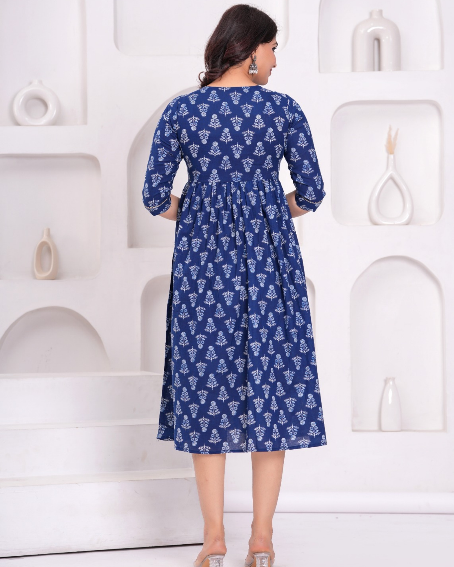 Comfortable Blue Flower Maternity Gown with Hidden Feeding Zip