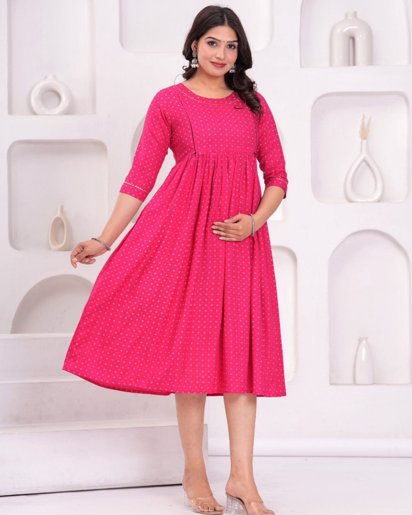 Trendy Rani Butti Maternity Gown with Feeding Zips