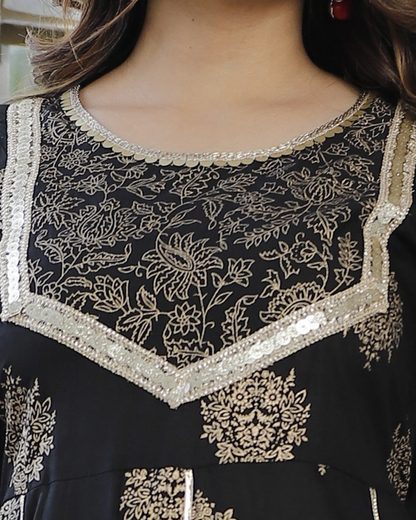 Black Butta Jaal Kurti with Pant & Dupatta