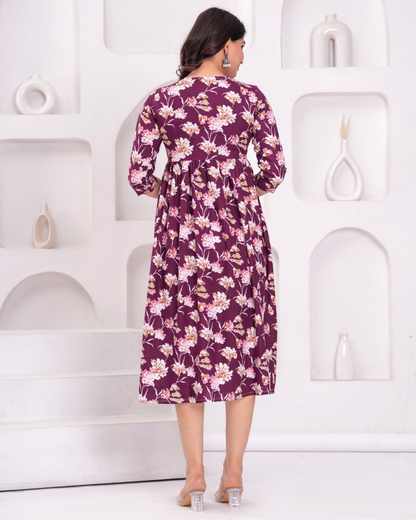 Elegant Wine Flower Maternity Gown with Convenient Feeding Zip