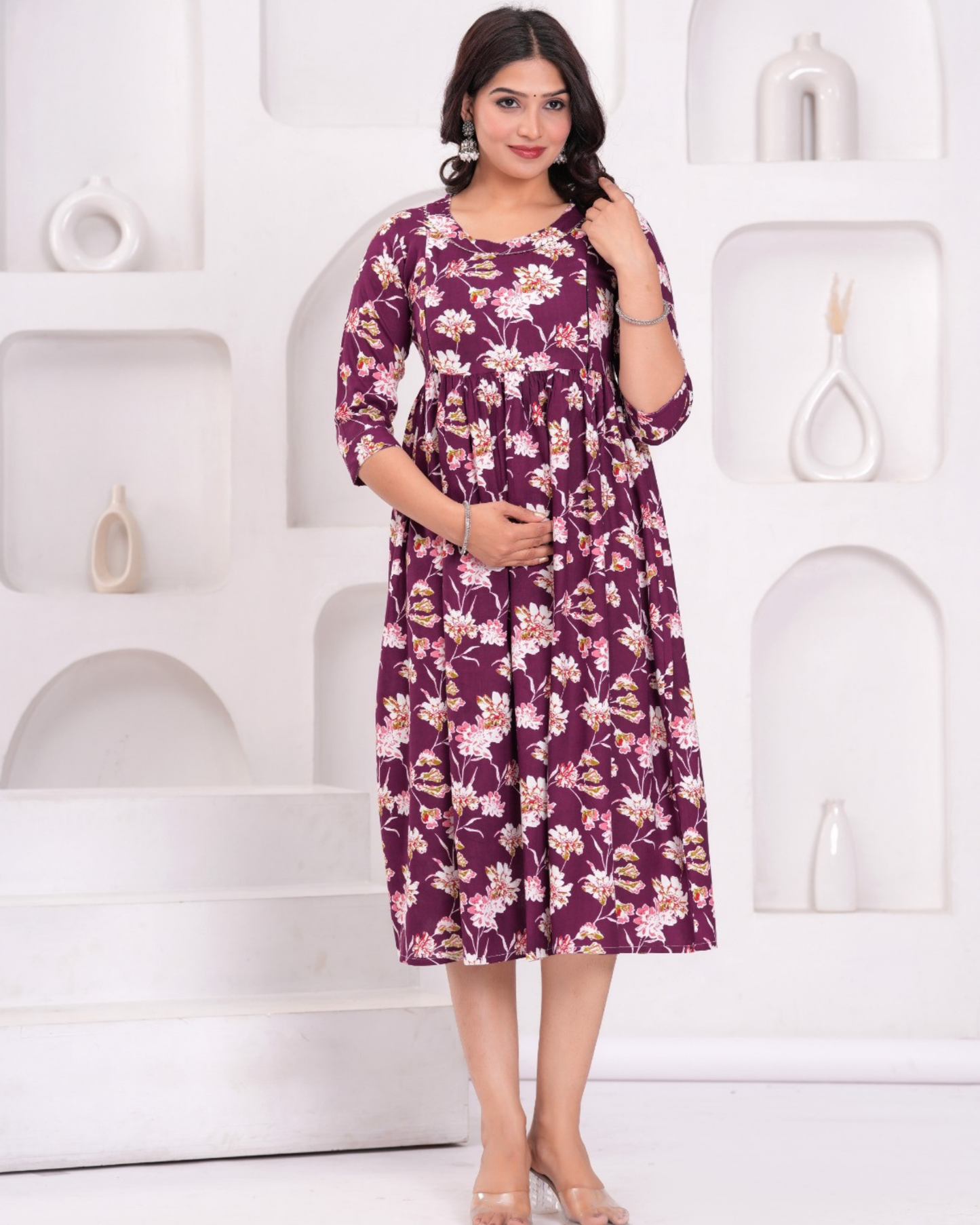 Elegant Wine Flower Maternity Gown with Convenient Feeding Zip