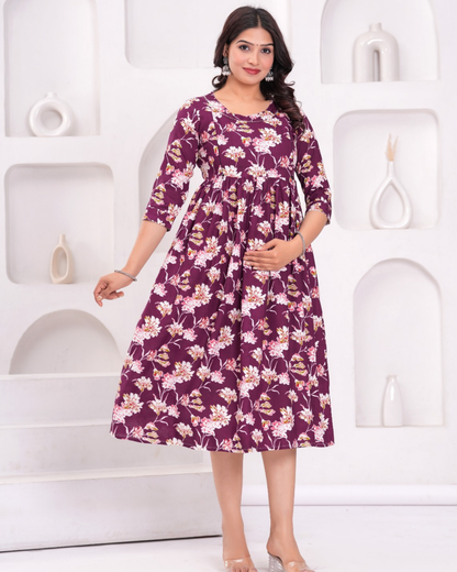 Elegant Wine Flower Maternity Gown with Convenient Feeding Zip