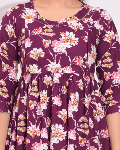 Elegant Wine Flower Maternity Gown with Convenient Feeding Zip