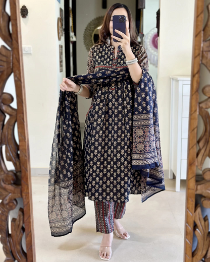Black Cotton Butti Printed Kurta Set Elegant Everyday Wear