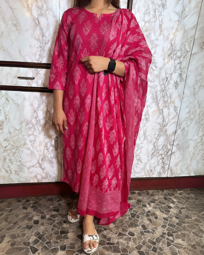 Cotton Printed Pink Deepak Kurti Set with Handwork & Dupatta